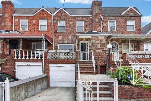 907 E 46th St, Brooklyn, NY, 11203-6513 | Card Image