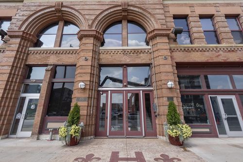 apt-301-150 E Main St, Columbus, OH, 43215-5271 | Card Image