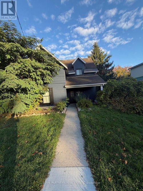 634 Dominion Ave, Midland, ON, L4R1R6 | Card Image
