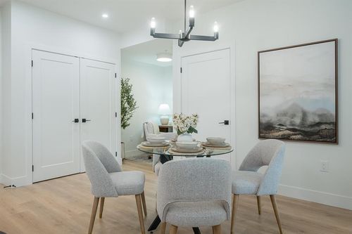 405-46187 Thomas Road, Chilliwack, BC, V2R6H3 | Card Image