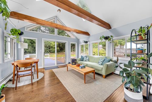 111 Greensboro Rd, Dedham, MA, 02026-5219 | Card Image