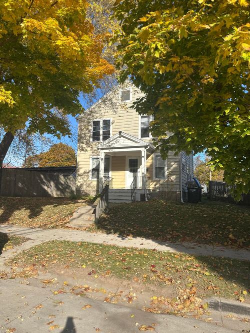 1914 Garfield Ave, Sheboygan, WI, 53081-2258 | Card Image