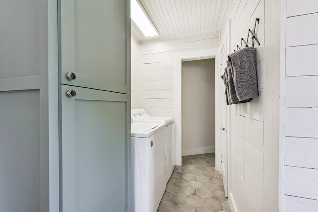 612 S Day St, House other with 4 bedrooms, 3 bathrooms and 1 parking in Brenham TX | Image 38