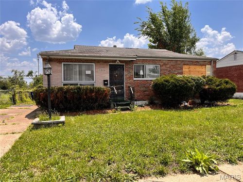 3114 Clarence Pl, Saint Louis, MO, 63115-2809 | Card Image