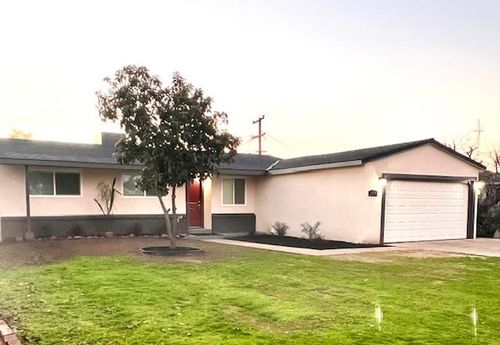 1233 Amy Drive, Newman, CA, 95360 | Card Image