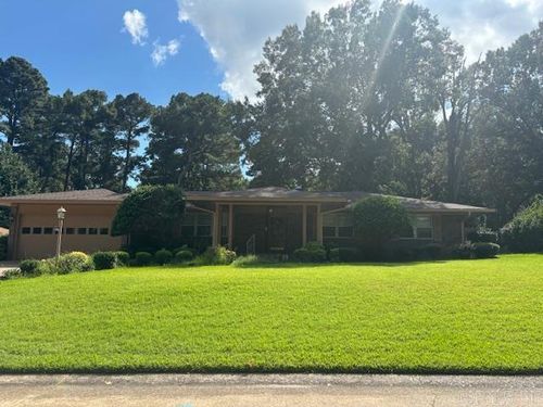 1501 W Block St, El Dorado, AR, 71730-5300 | Card Image