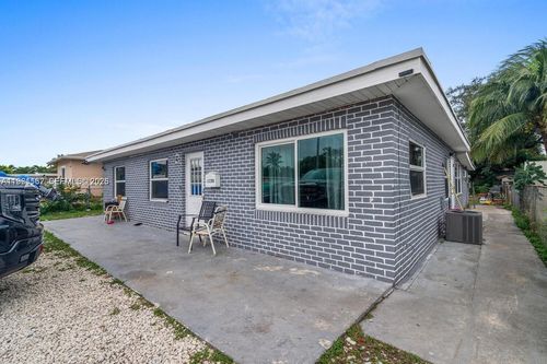 1150 Sw 24th Ave, Fort Lauderdale, FL, 33312-3054 | Card Image