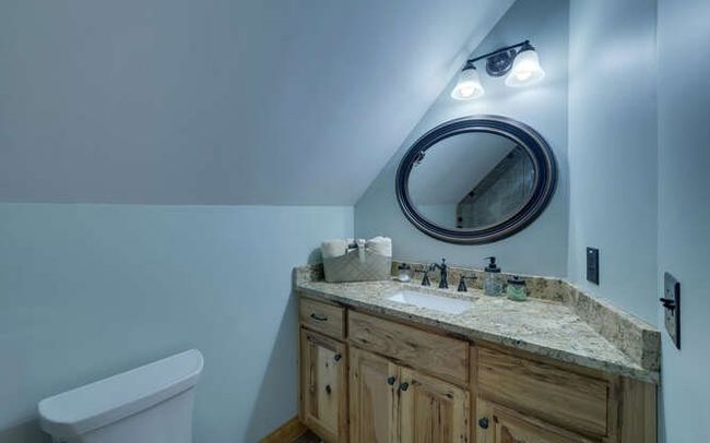 4760 Anderson Rd, Home with 4 bedrooms, 4 bathrooms and 2 parking in Hiawassee GA | Image 32