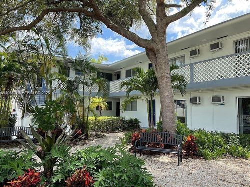 251-13025 Emerald Dr, North Miami, FL, 33181-1907 | Card Image