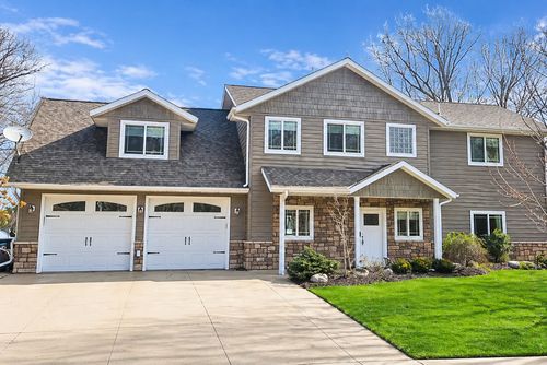33332 Lone Pine Dr, Browerville, MN, 56438-5089 | Card Image