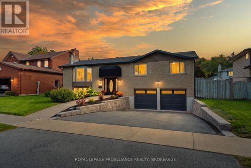 503 Canterbury Cres, Kingston, ON, K7M6X8 | Card Image