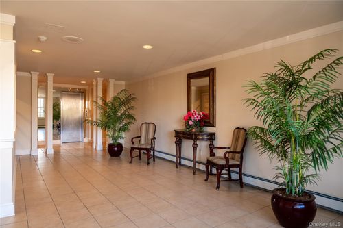 apt-2k-1 Consulate Dr, Eastchester, NY, 10707-2432 | Card Image