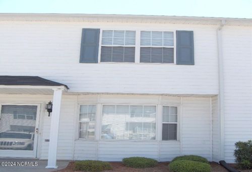 lll2-3987 Sterling Pointe Drive, Winterville, NC, 28590 | Card Image