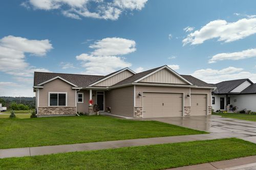 1427 Amco Dr Se, Chatfield, MN, 55923-1469 | Card Image