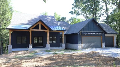 3025 Willoughby Rd, Clever, MO, 65631-6670 | Card Image