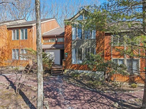 75 Warbler Ct, Lake Harmony, PA, 18624 | Card Image