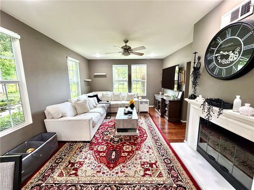 15205 Calverton, Tustin, CA, 92782 | Card Image