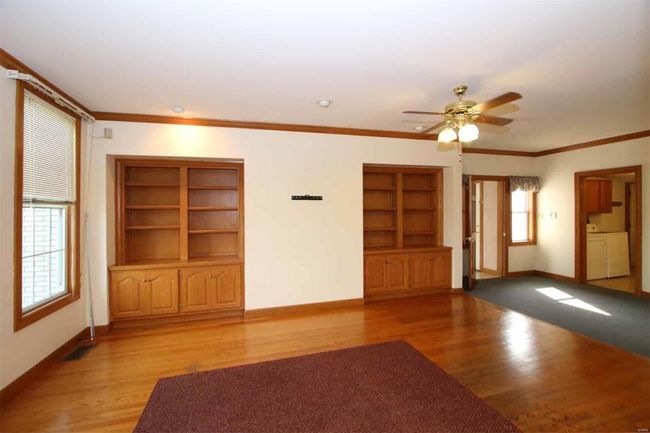 4204 Frank Scott Pkwy W, House other with 3 bedrooms, 2 bathrooms and 2 parking in Belleville IL | Image 8