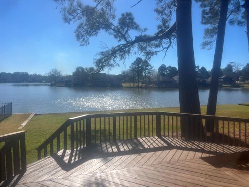 2018 Wickersham Dr, Huntsville, TX, 77340 | Card Image