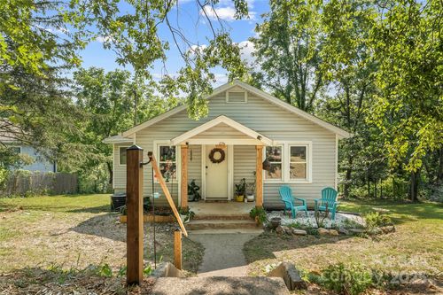 236 Brickyard Rd, Asheville, NC, 28806-2815 | Card Image