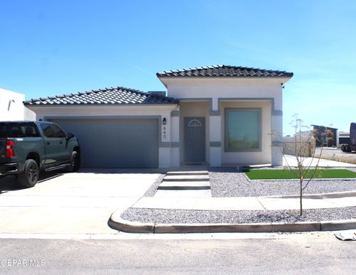 640 Paseo Dulce Ave, Horizon City, TX, 79928-8468 | Card Image
