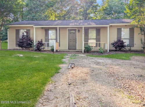 7335 Gary Rd, Byram, MS, 39272-9335 | Card Image