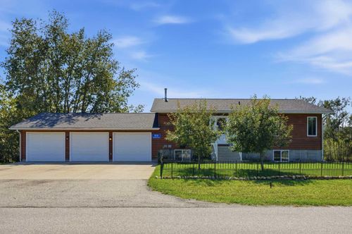 313 Macleod Trail, De Winton, AB, T1S5J4 | Card Image
