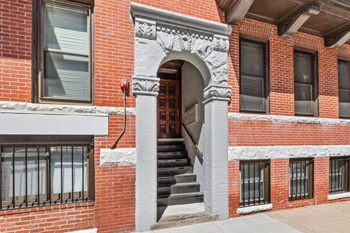 apt-8-8 Battery St, Boston, MA, 02109-1039 | Card Image