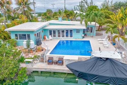 51 Drost Dr, Cudjoe Key, FL, 33042-4037 | Card Image