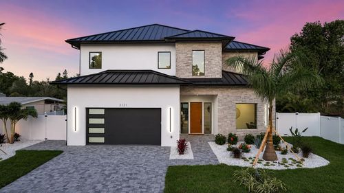2121 Clematis Ct, SARASOTA, FL, 34239-3902 | Card Image