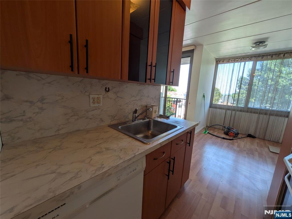 Residential Lease in Cliffside Park 3