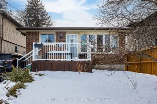 {{alt}} | Card Image