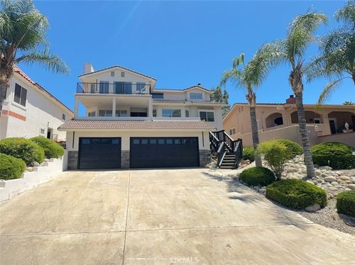 22547 Cascade Dr, Canyon Lake, CA, 92587-7942 | Card Image