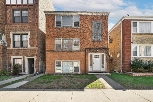 2623 W Berwyn Ave, Chicago, IL, 60625-7917 | Card Image