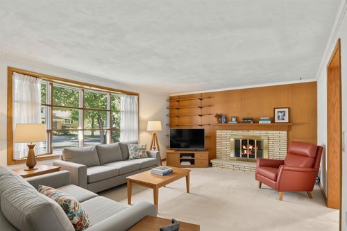 4402 Woods End, MADISON, WI, 53711-1418 | Card Image