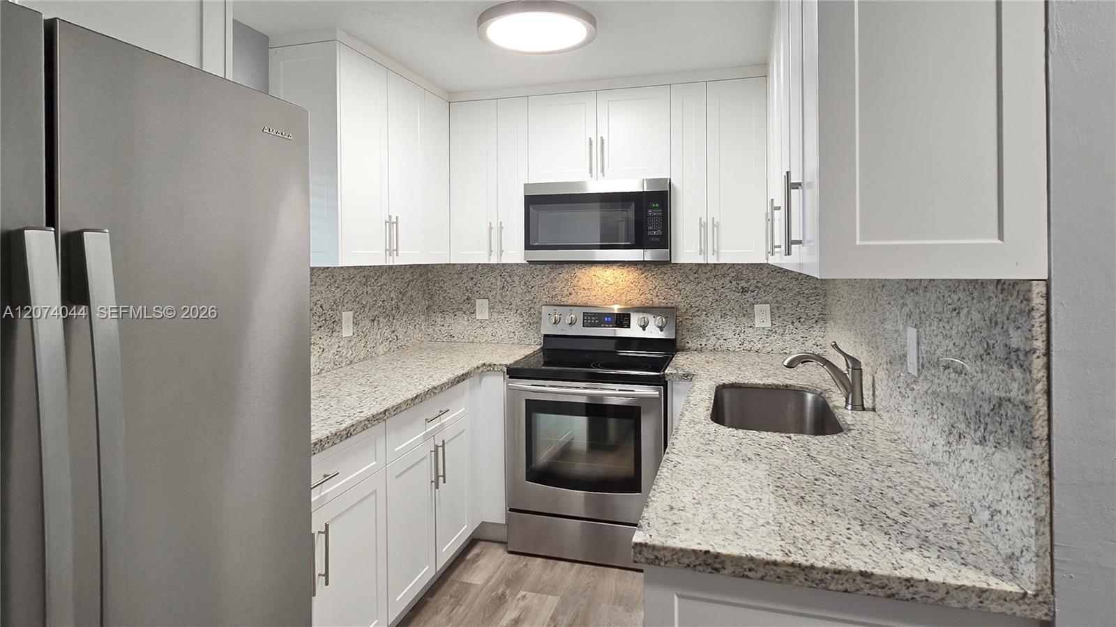 Residential Lease in Hialeah 3