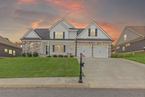 905 Live Oak Rd, Ringgold, GA, 30736-3417 | Card Image