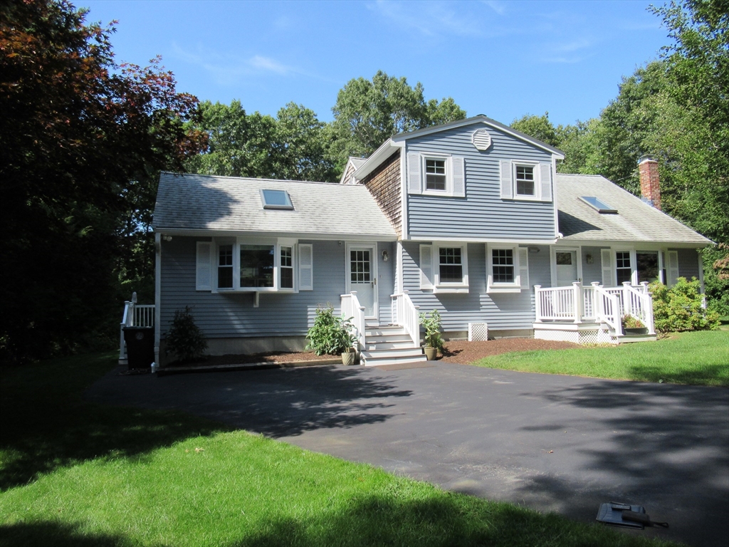 Plymouth St, Middleboro, MA 02346