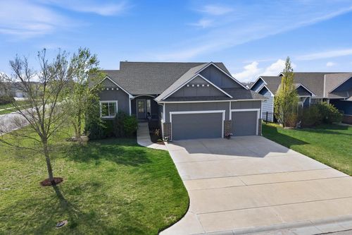 2801 N Woodridge St, Wichita, KS, 67226 | Card Image