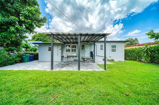 0 - 420 Nw 104th Ter, House other with 3 bedrooms, 2 bathrooms and null parking in Miami FL | Image 24