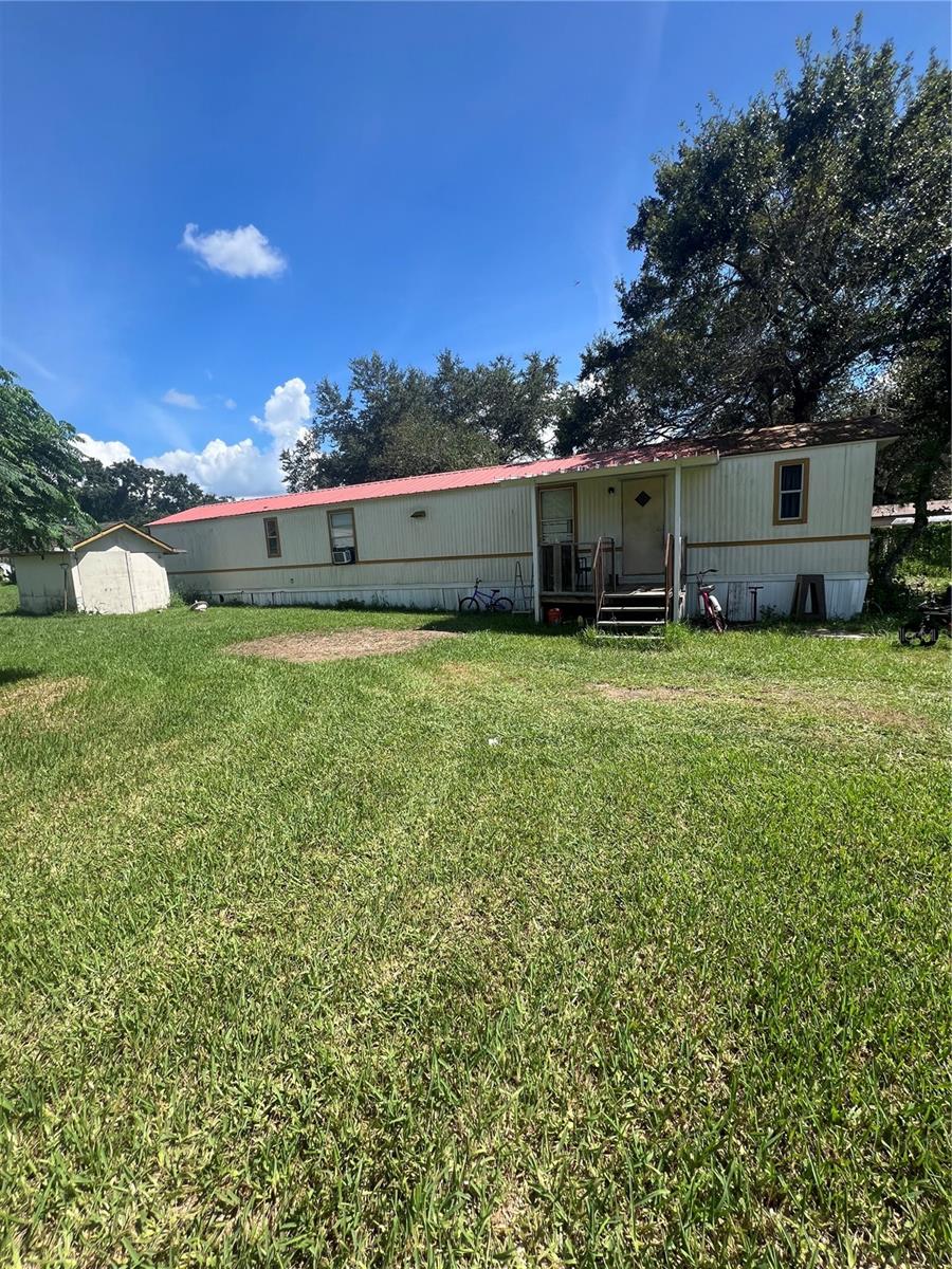 Hammock Cir, Mulberry, FL 33860