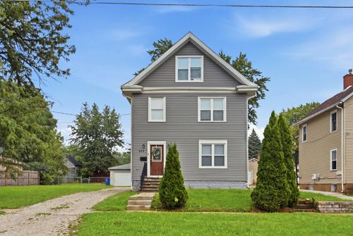 629 Root St, Aurora, IL, 60505-2506 | Card Image