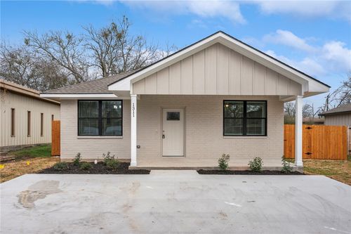 1311 Suncrest St, Bryan, TX, 77803-2135 | Card Image