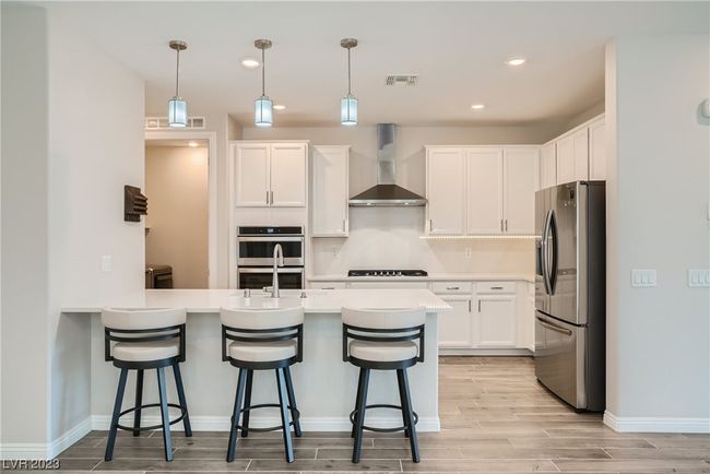 Kitchen with Stainless Steel Appliances | Image 26