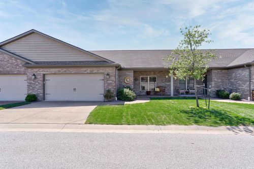 8455 Nolia Ln, Newburgh, IN, 47630-9164 | Card Image