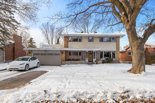 1874 Rideau Garden Dr, Ottawa, ON, K1S1G6 | Card Image