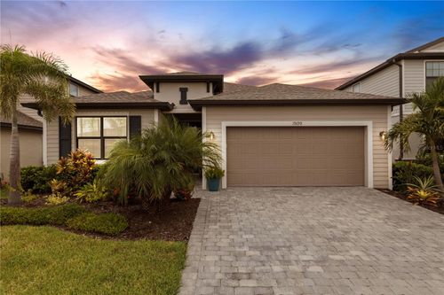 19699 Tortuga Cay Dr, VENICE, FL, 34293-4727 | Card Image