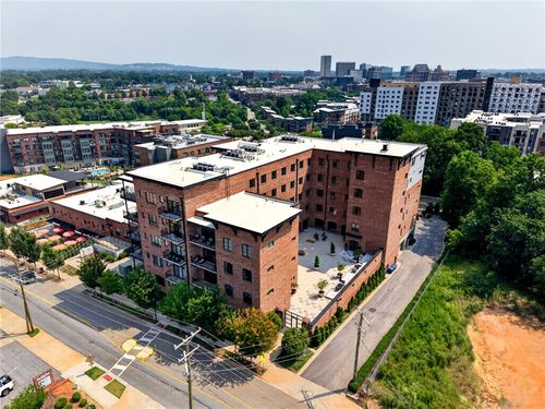 305-110 N Markley St, Greenville, SC, 29601-2458 | Card Image