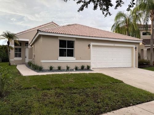 1051 Briar Ridge Rd, Weston, FL, 33327-1712 | Card Image