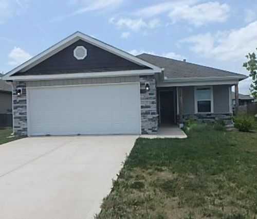 622 N Pecan Street, Gardner, KS, 66030 | Card Image